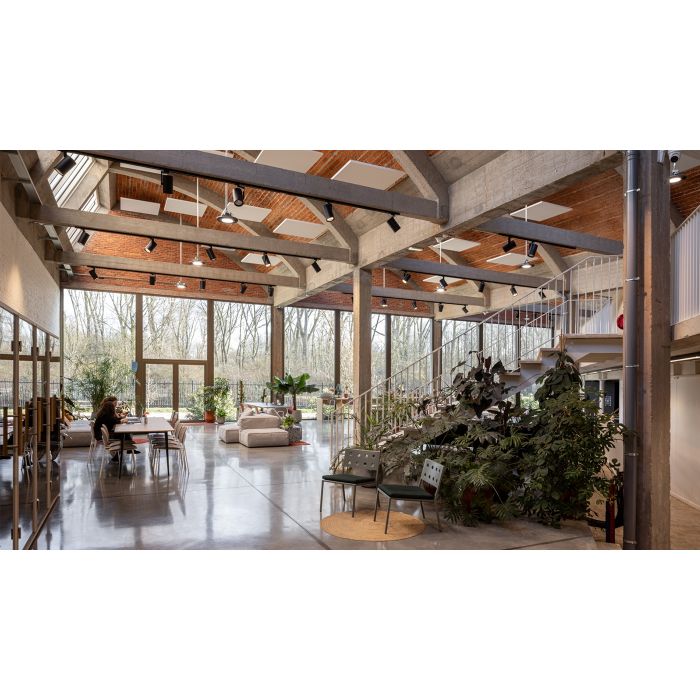 1905 HEL 260317 website 08